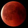 Oeil_de Diamant sur Lune Rousse_2